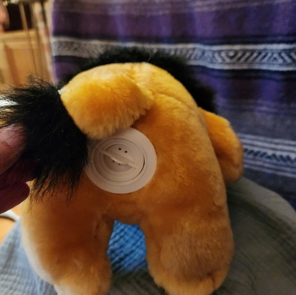 Vintage Harris Bank lion piggy bank - Picture 6 of 7